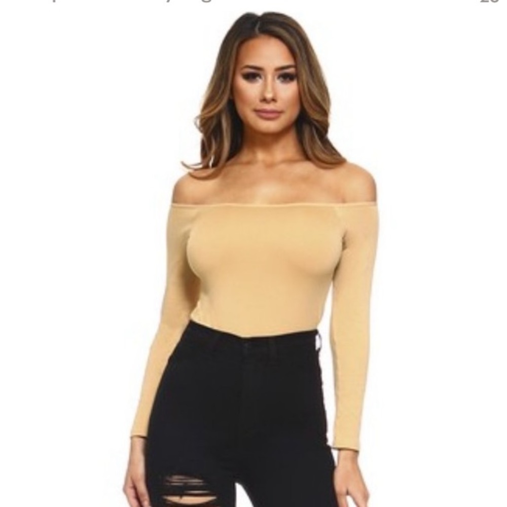 🆕NIP: YELETE: Bodysuit L/S Off Shoulder Design- Women’s Size 4-12
